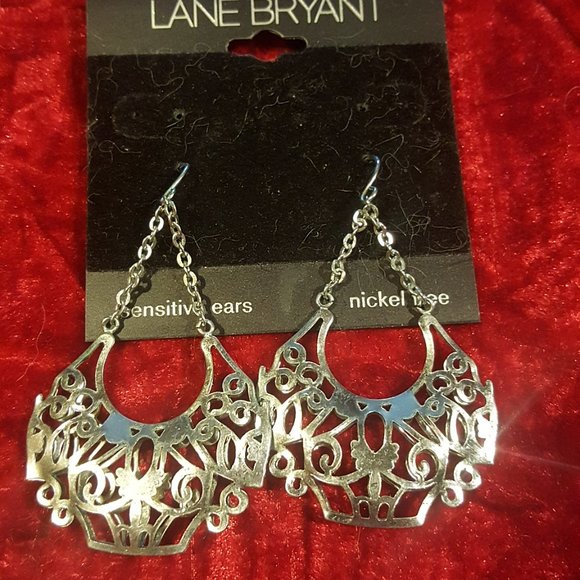 I have over 200 brand new earings - Picture 10 of 16